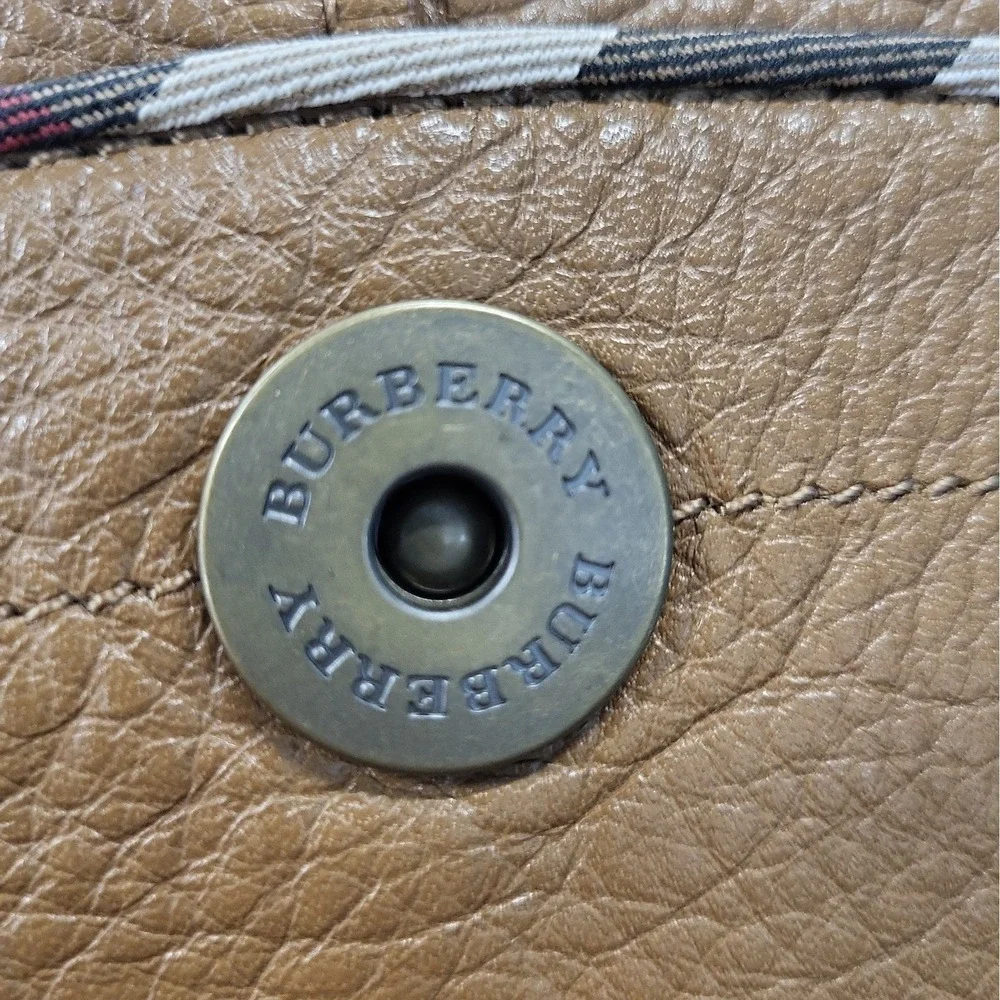 Burberry Murphy Leather Hobo Bag, Brown